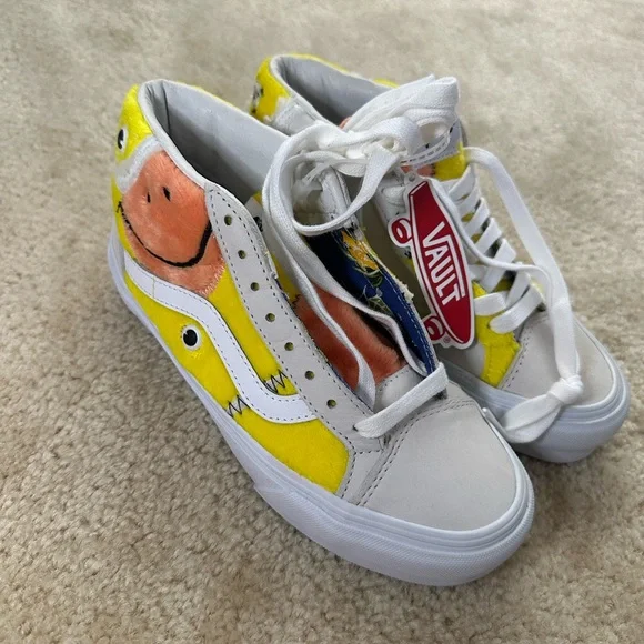 Vans Kids Yellow and White High-Top Sneakers with Fun Design - Picture 2 of 8